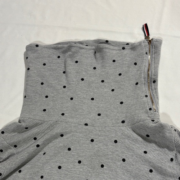Izod Gray and Black Polka Dot Zip up Mock Cowl Neck Sweater - Picture 10 of 10